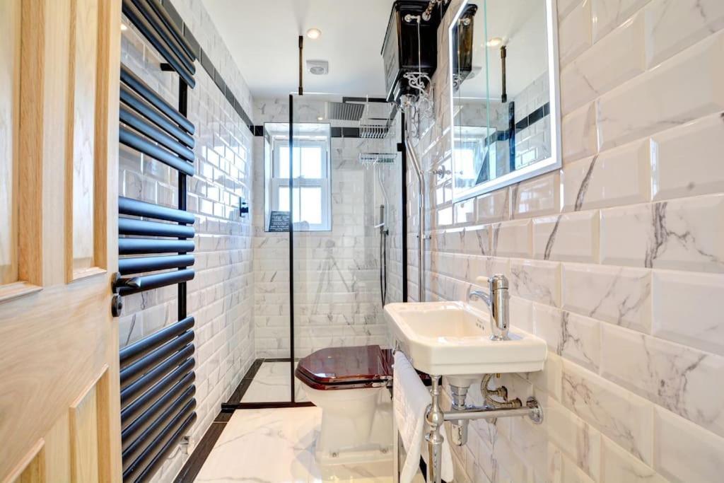 Modern 4 Bedroom Townhouse Perfect Location. Hove Esterno foto